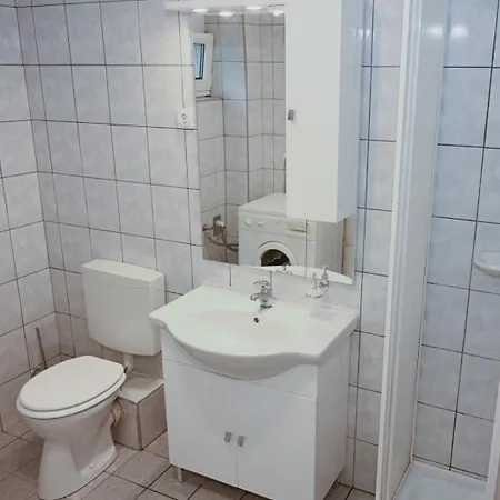 Bogarka Apartmanhaz 아파트 *
