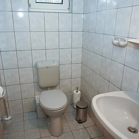 Bogarka Apartmanhaz 시오포크